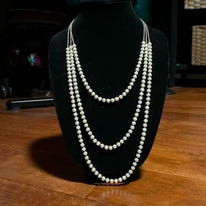Classy 3-Strand Faux Pearl Neclace